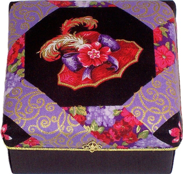 Victorian Red Hat Gift Box